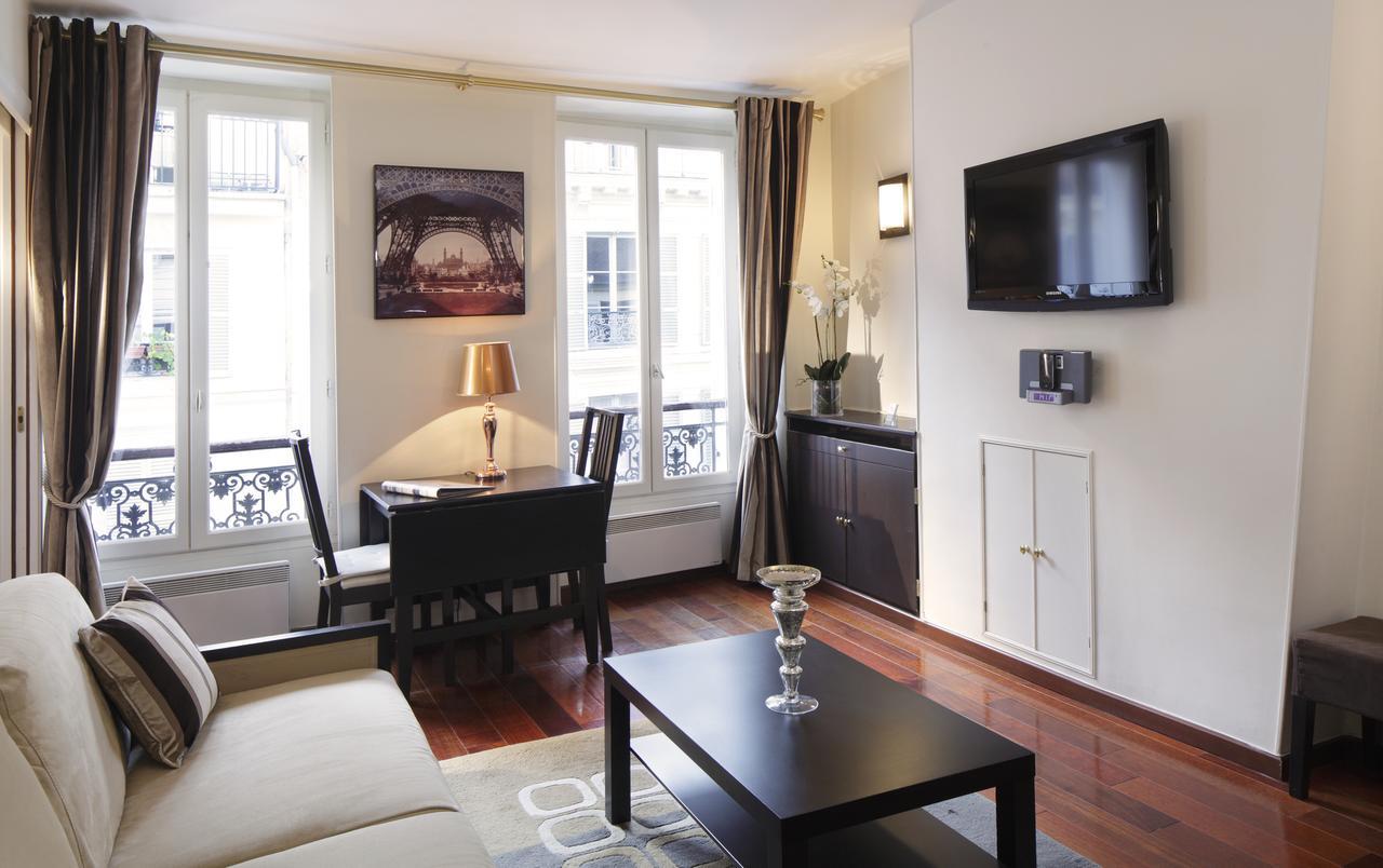Great Apartments Heart Marais Paris Exterior photo
